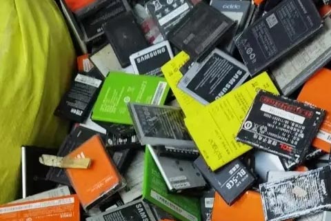 ㊣宜宾高上门回收锂电池㊣电车电池回收价格㊣收废旧叉车蓄电池